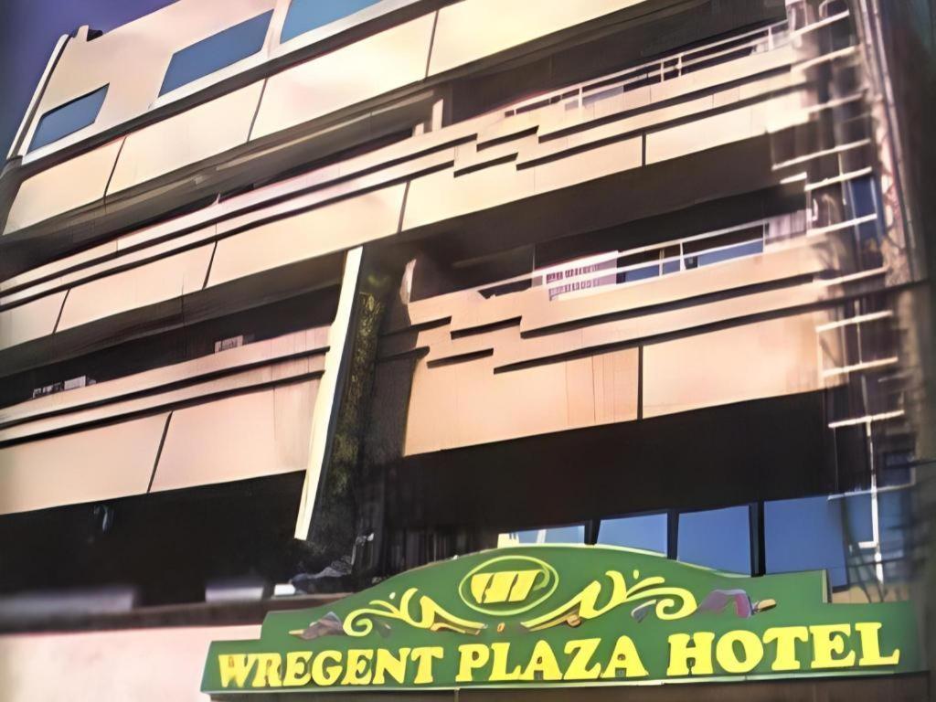 Wregent Plaza Hotel Bohol Buitenkant foto